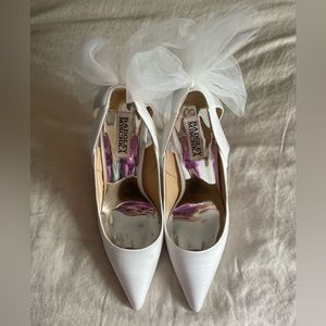 Badgley Mischka Kinsley Pump